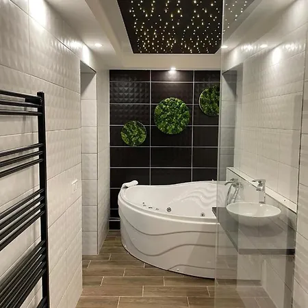 Karos Night Sky Apartament